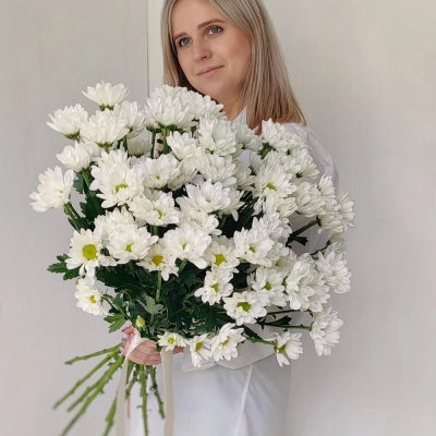 Букет «Ромашка» — свежесть белых хризантем в деревенском стиле Чаплыгин Липецкая область