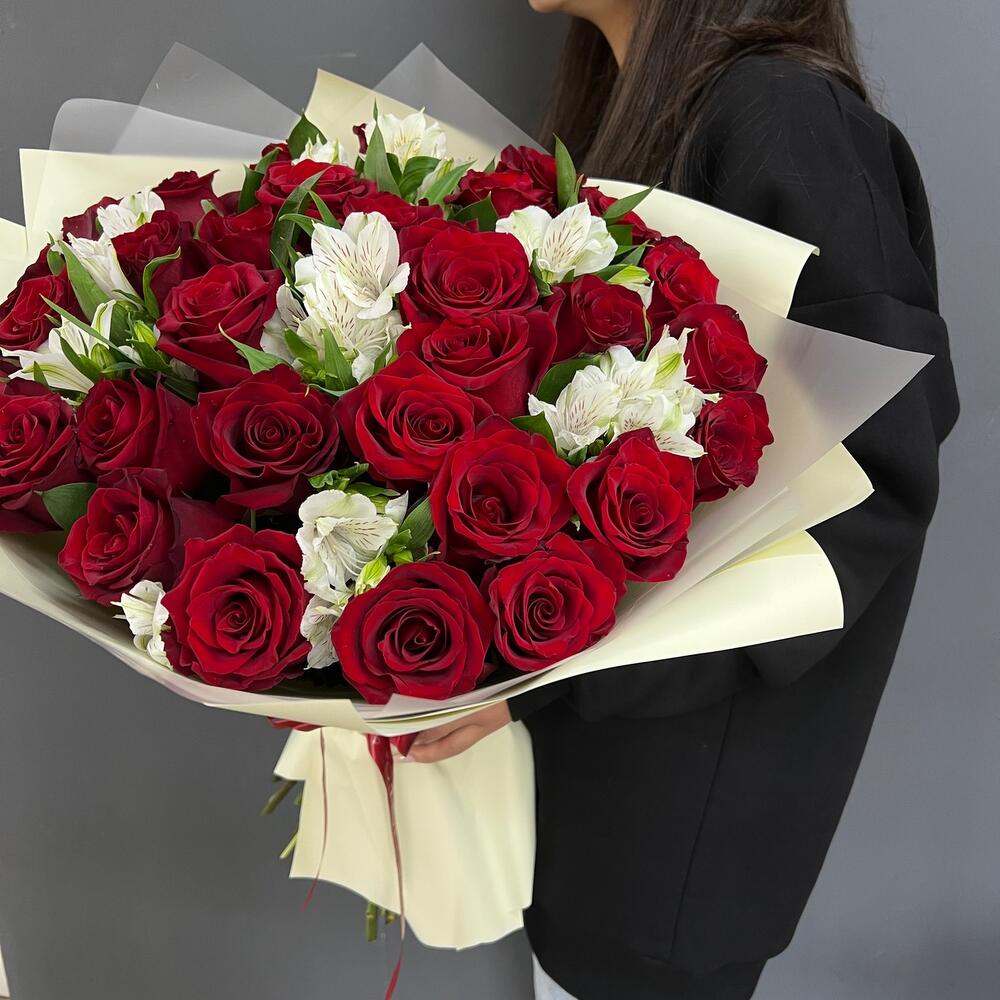 Букет «Танец любви» – гармония страсти и нежности в каждом лепестке Чаплыгин Липецкая область