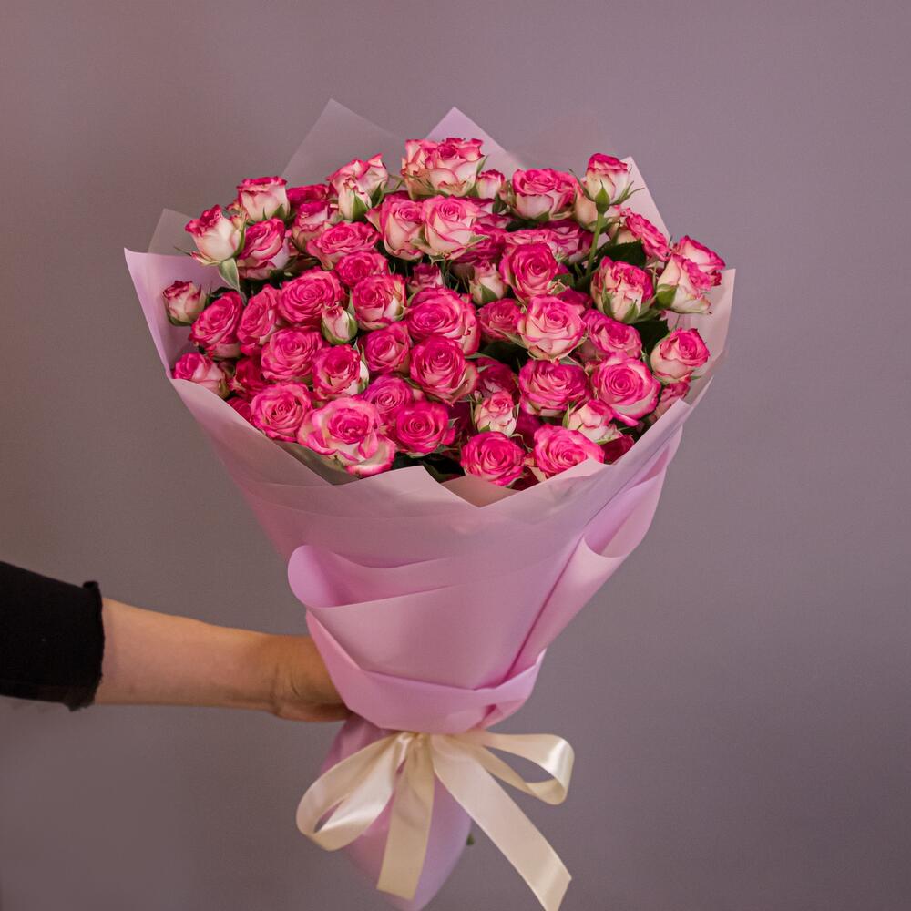 Букет «Розовый бум» – пышные кустовые розы в нежно-розовых тонах Чаплыгин Липецкая область
