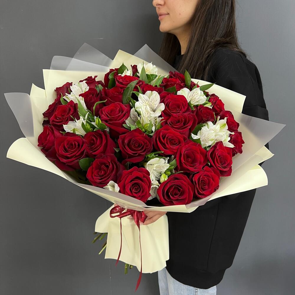 Букет «Танец любви» – гармония страсти и нежности в каждом лепестке Чаплыгин Липецкая область