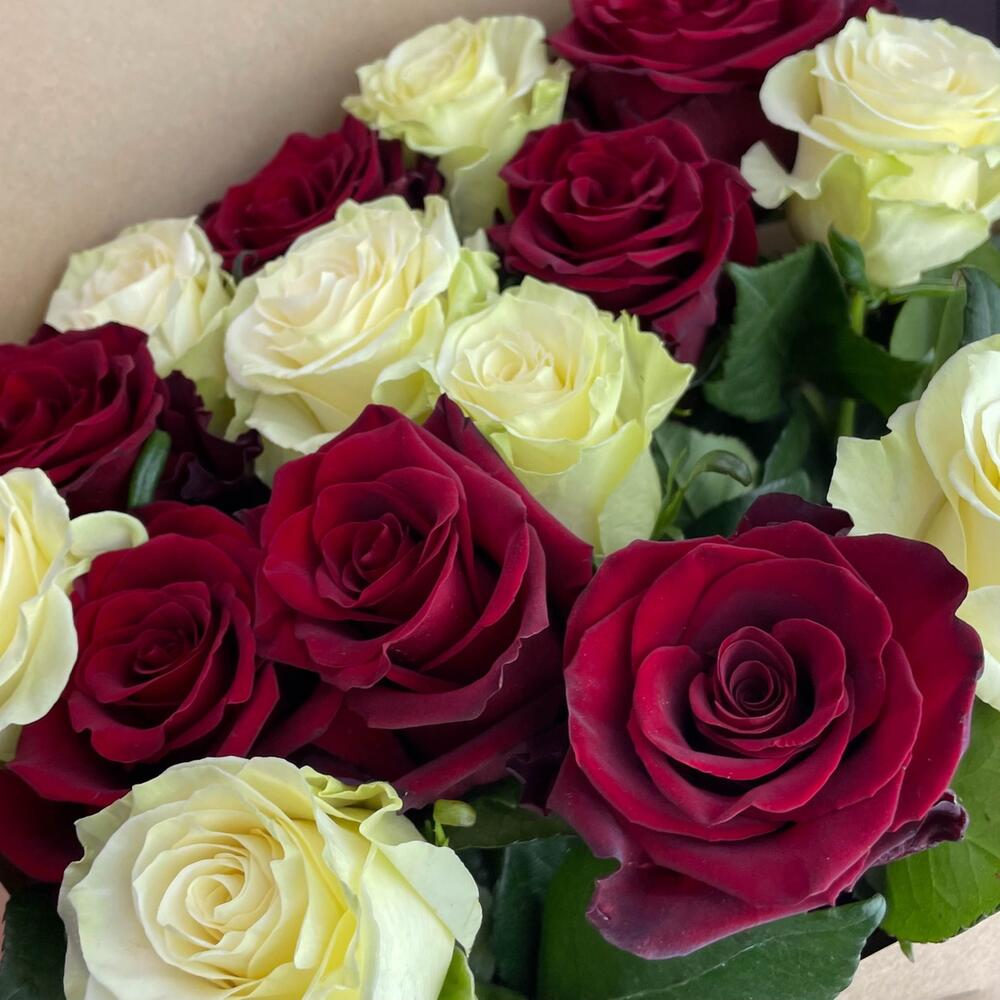 Букет «Инь-Ян» – гармония страсти и чистоты Чаплыгин Липецкая область
