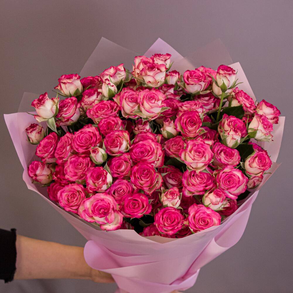Букет «Розовый бум» – пышные кустовые розы в нежно-розовых тонах Чаплыгин Липецкая область